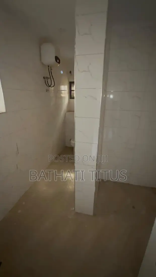 3-Bedroom Block of Flats for Rent in Jahi - 1