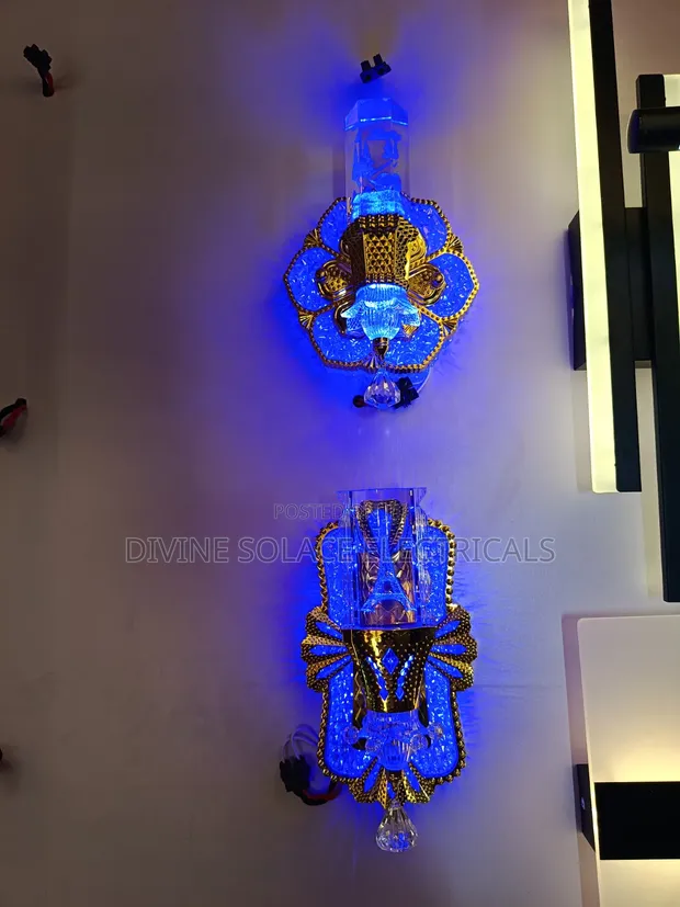 d.light LED Wall Bracket - 1
