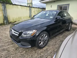 2016 Mercedes-Benz C300 Base 4Matic Sedan