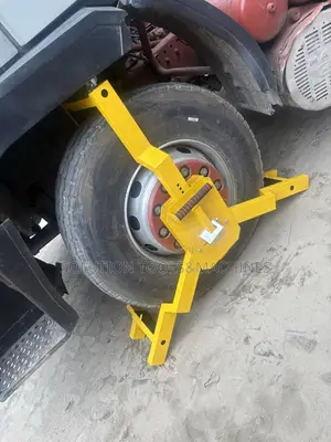 Kulle Tayar Tsaro Mai 3 Forks don Motar Hukuma/Truk/Mota