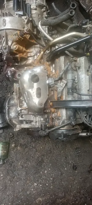 Toyota Sienna Engine and Gearbox - 2000 Model