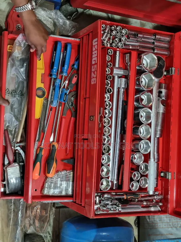 Raider 46-Piece 3/4" Socket Set with T-Handle - 1