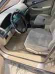 Honda Accord 2005 Gold - 3
