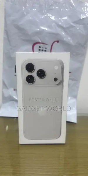Apple iPhone 18 Pro 256GB Silver