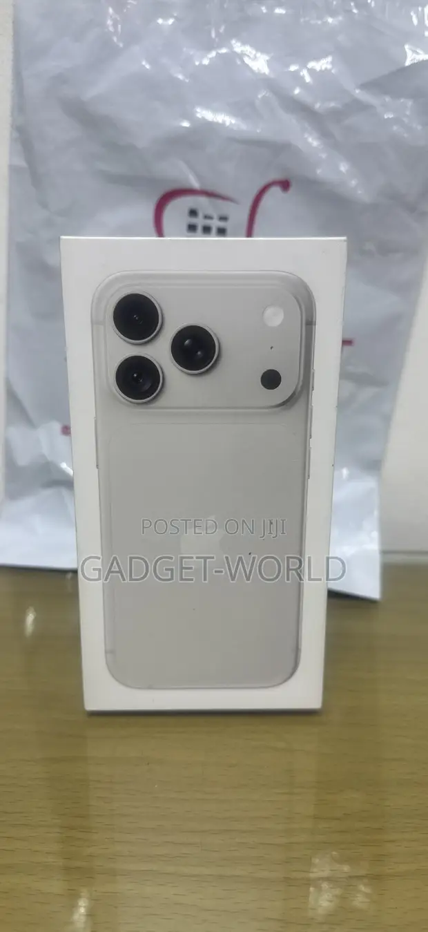 New Apple iPhone 18 Pro 512GB Silver - 1