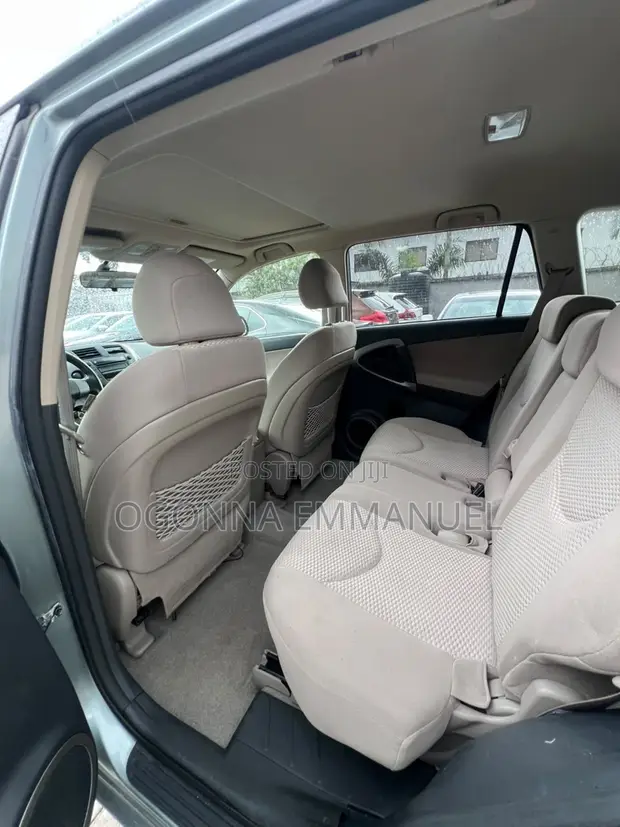 2008 Toyota RAV4 Foreign Used Green - 1