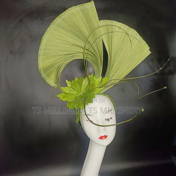 TS Millinery Buntal Fascinator - 1