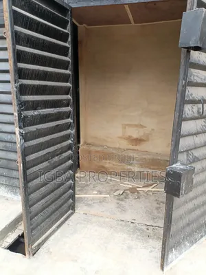Siyasa don haya a Ramat Crescent, Ogudu Town