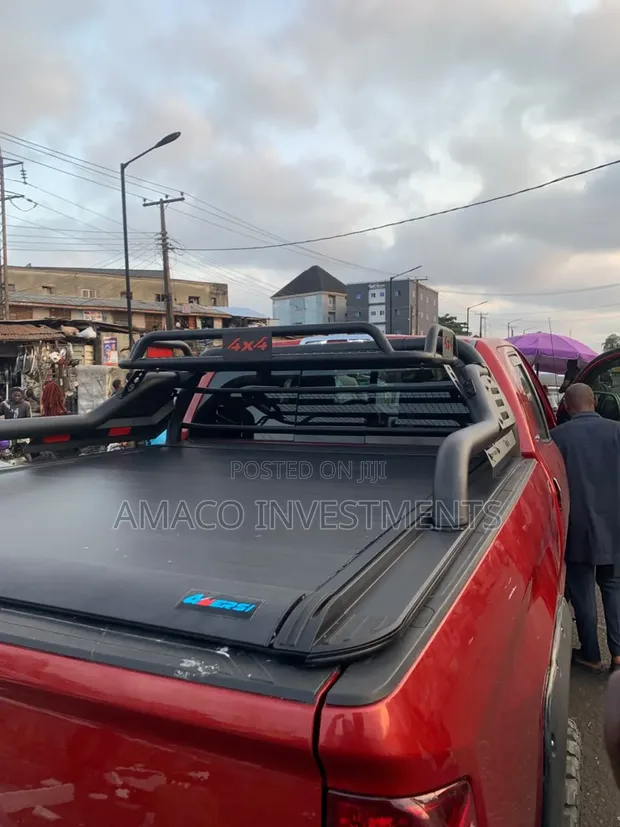 Karashen Baya na Toyota Tundra da Roller Cover - 1