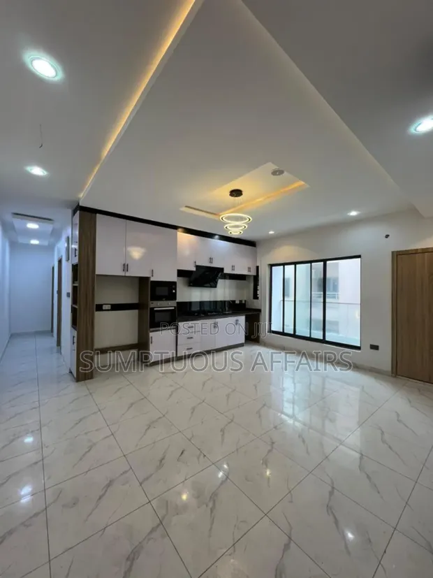 2 Bedroom Apartment for Rent in Ilasan, Lekki - 1