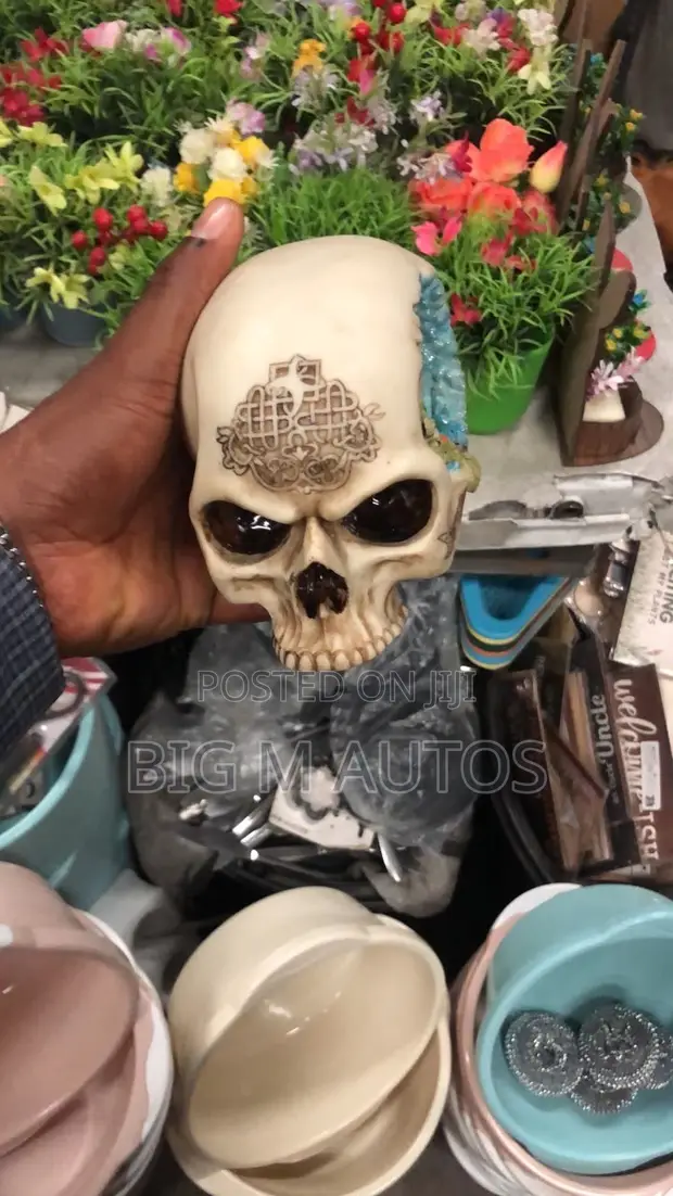 Home Interiors Skull Decoration - 1