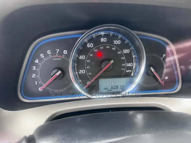 Toyota RAV4 2014 - 1