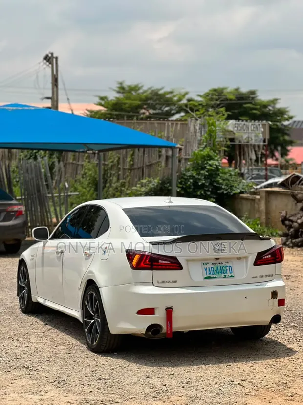 Lexus IS 250 2006 White - 1