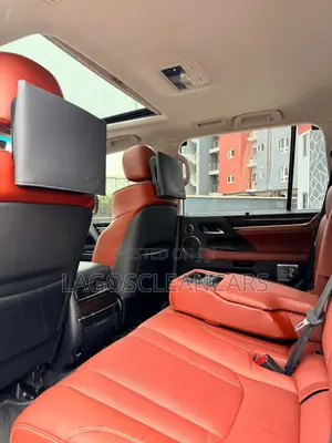 2018 Lexus LX 570 (5 Zauna) AWD Silver