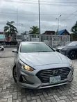 2017 Hyundai Sonata Limited Sedan FWD - 3