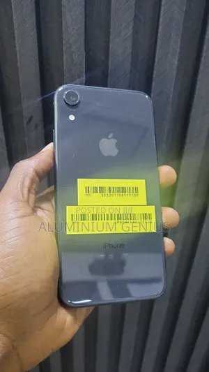 Apple iPhone XR 128GB Baki