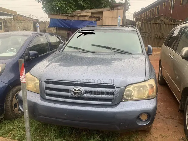 Toyota Highlander 2006 Blue - 1