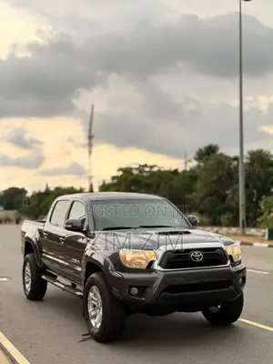 2013 Toyota Tacoma Double Cab PreRunner 4x2