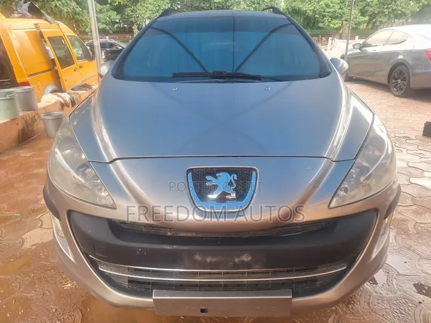 Peugeot 3008 2010 Beige - 1