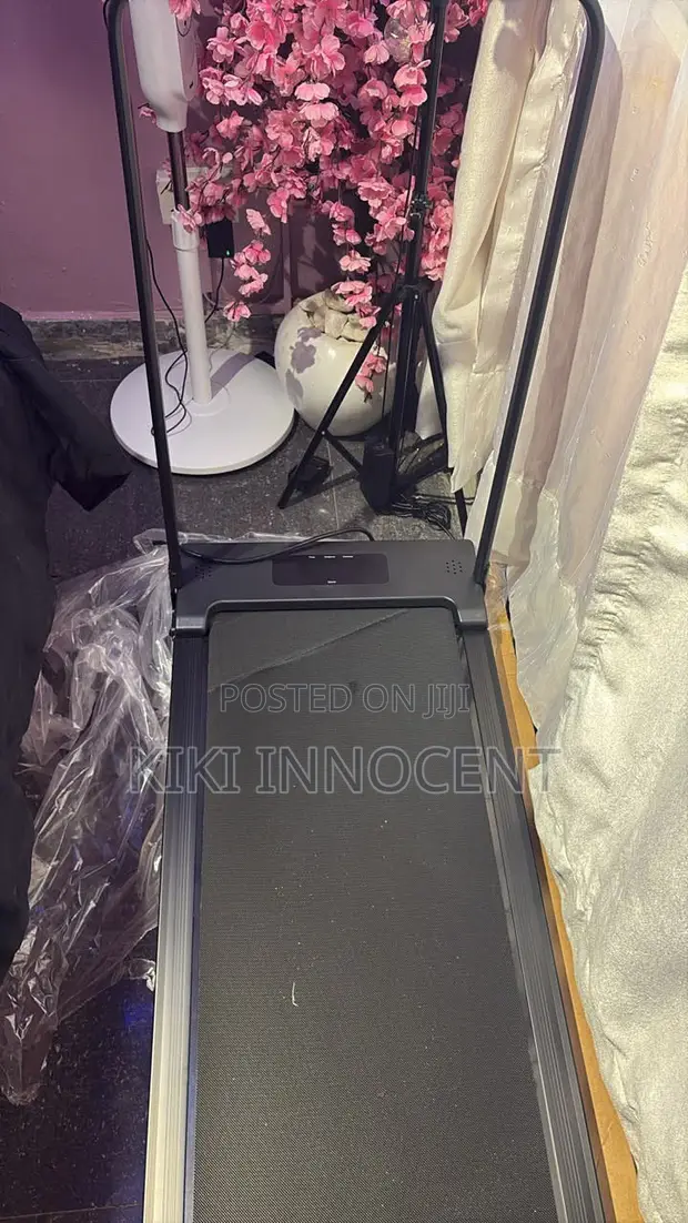 King Walking Pad da Bluetooth & Incline - 1