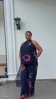 Elegant Navy Blue Floral 2-Piece Women's Outfit - 2
