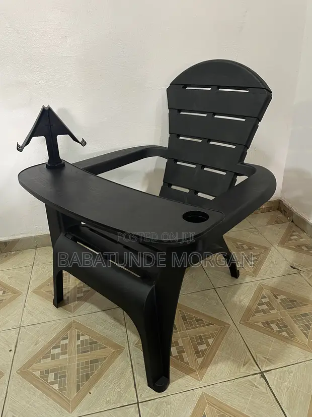 Plastic Relax Chair with Tray & Phone Stand - 1