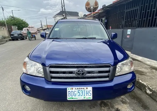 Toyota Highlander 2005 Blue - 1