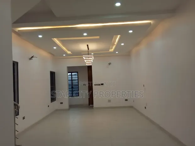 5 Bedroom House for Rent in Ogudu GRA - 1