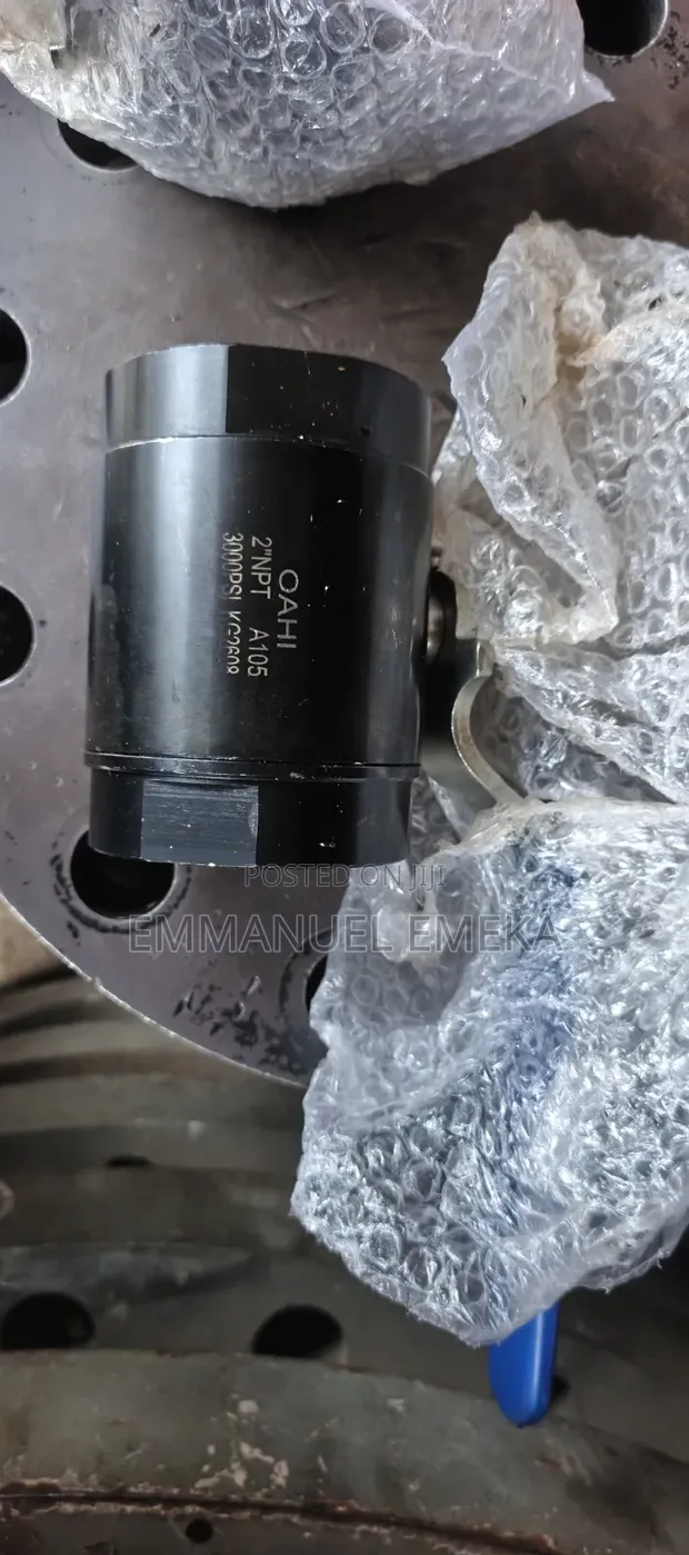 2" NPT A105 3000 PSI Ball Valve - 1