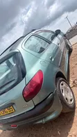 Peugeot 206 1.4 2005 Green - 4