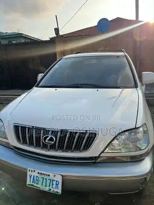 Lexus RX 300 2002 White