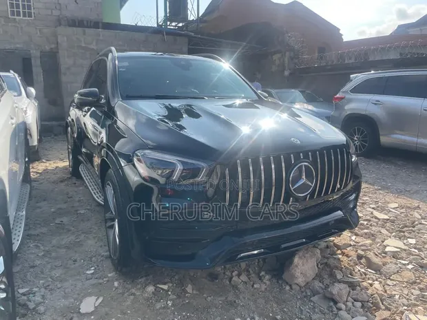 2020 Mercedes-Benz GLE 450 4MATIC SUV - 1