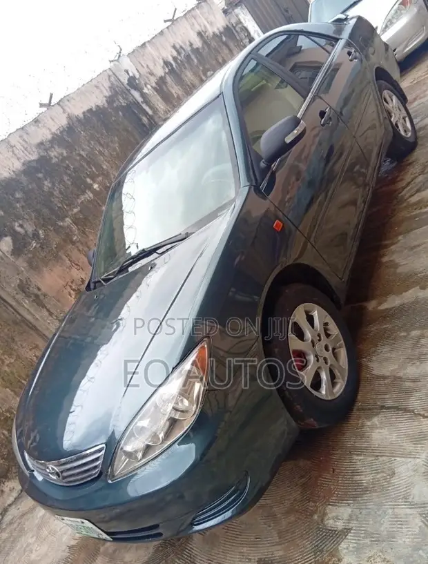 Toyota Camry 2006 Green - 1
