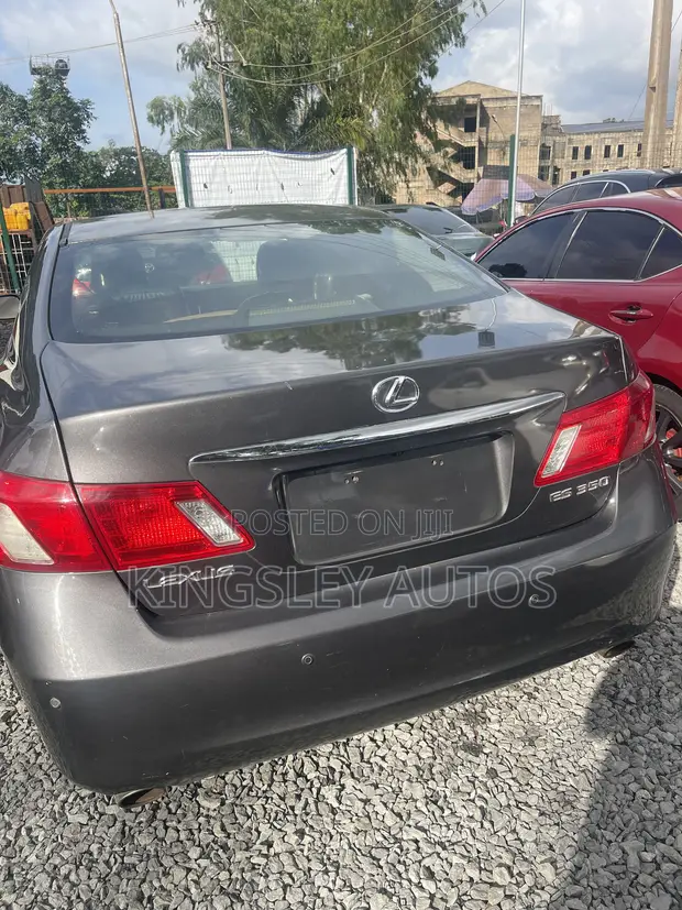 Lexus ES 350 2010 Grey - 1