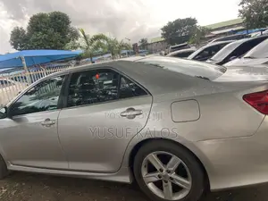 Toyota Camry 2013 SE - Direct Belgium