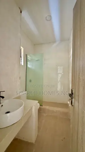 1 Bedroom Shared Apartment for Rent in Lommond Garden, Lekki Phase 2