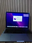 Apple MacBook Pro 2017 8GB RAM, 250GB SSD - 1