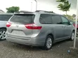 Toyota Sienna 2015 Silver - 2