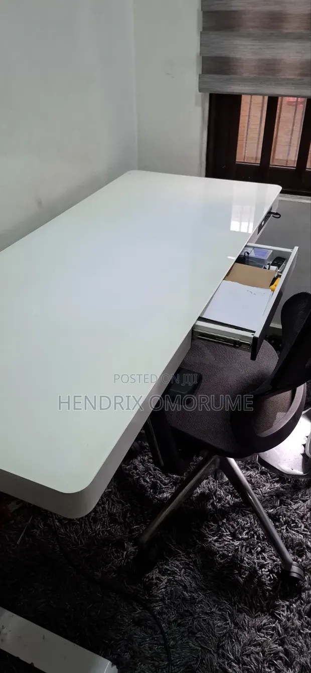 Adjustable Electric Gaming Table with USB Charging - 1