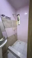 1 Bedroom Shared Apartment in Lommond Garden, Lekki Phase 2 - 3