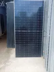 Ingantattun Jinko Solar Panels masu 600W - 3