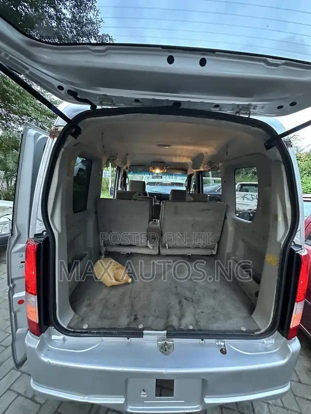 Suzuki Every 2013 Silver - 1