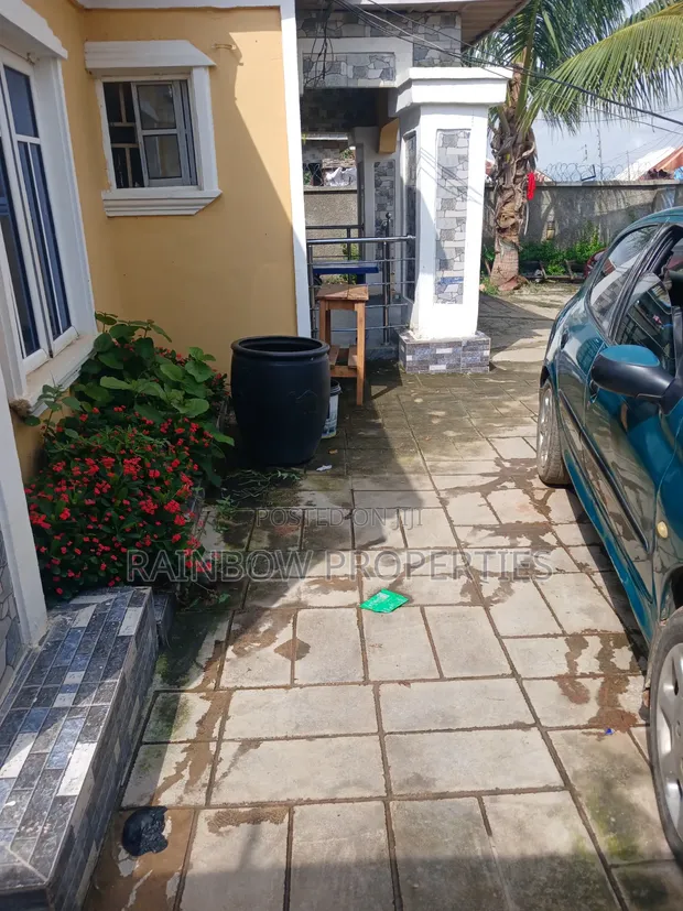 4-Bedroom House for Sale in Sabon Lugbe 2, Abuja - 1