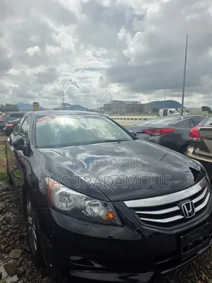 Honda Accord Sedan EX V-6 Baka 2012