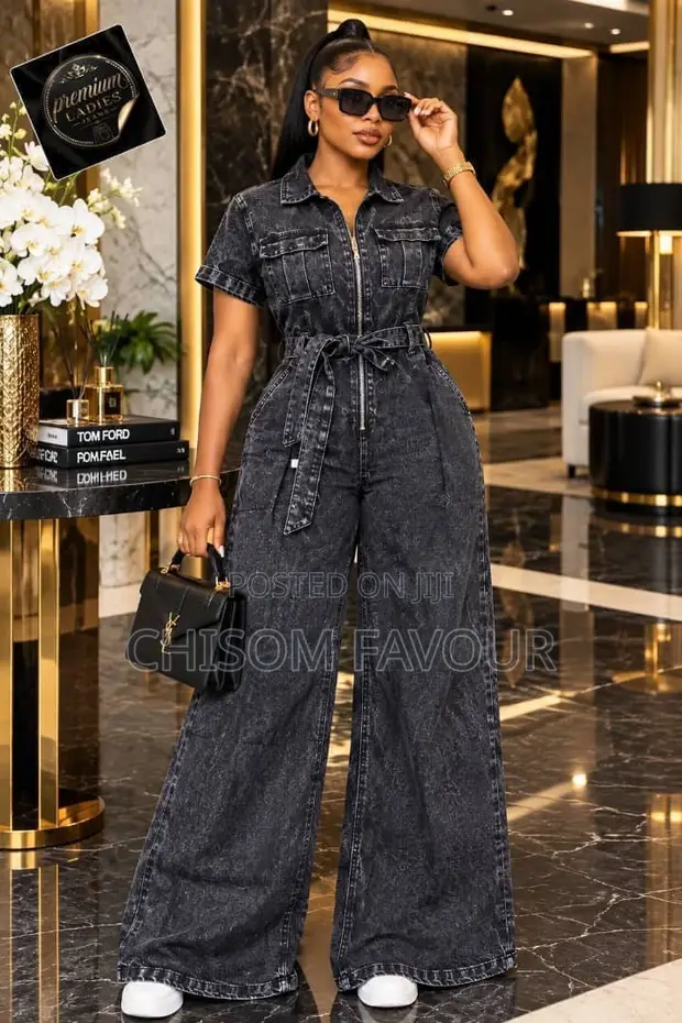 Sabon Jumpsuit na Mata - Launi Daban-daban Tare da Zik na Rufewa - 1