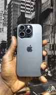 Apple iPhone 15 Pro 128GB Black (UK Used) - 1