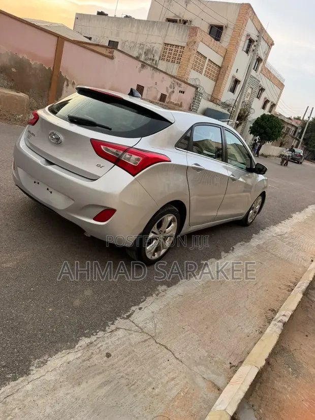 New Hyundai Elantra GT 2013 (Belgium Direct) - 1