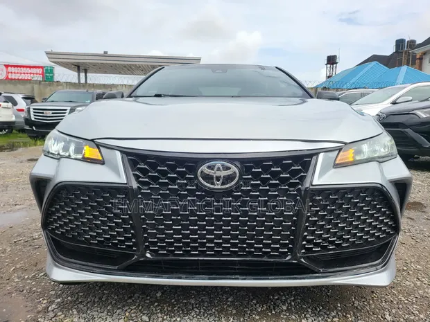 Toyota Avalon 2020 Silver - 1