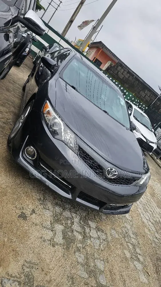 2013 Toyota Camry SE V6 Sedan - Wadda Aka Shigo Da Shi - 1