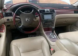 Lexus ES 330 Sedan 2004 White